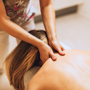 Nackenmassage-in-Thun.png